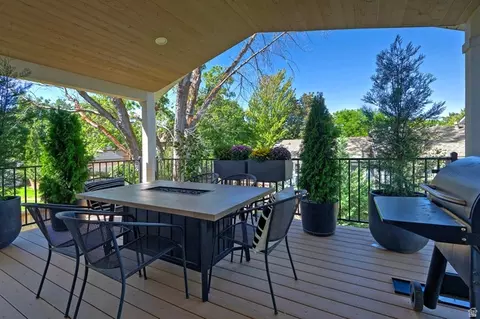 Exterior - 9652 S 2720 E, Sandy, UT 84092 photo 7 of 13