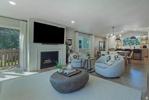 Living - 9652 S 2720 E, Sandy, UT 84092 photo 4 of 5