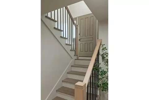 Entry Way - 9652 S 2720 E, Sandy, UT 84092 photo 3 of 3