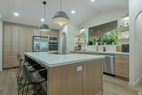 Kitchen - 9652 S 2720 E, Sandy, UT 84092 photo 3 of 7