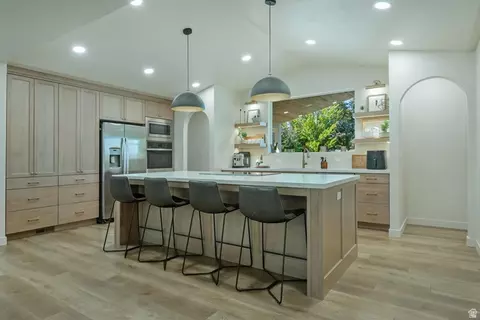 Kitchen - 9652 S 2720 E, Sandy, UT 84092 photo 2 of 7