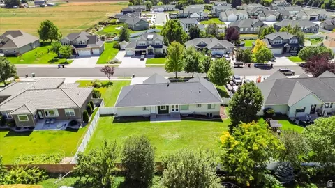 View/Area - 673 E 2100 N, North Logan, UT 84341 photo 4 of 5