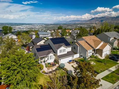View/Area - 459 E Steep Mountain Dr, Draper, UT 84020 photo 9 of 12