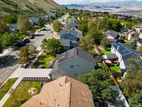 View/Area - 459 E Steep Mountain Dr, Draper, UT 84020 photo 4 of 12