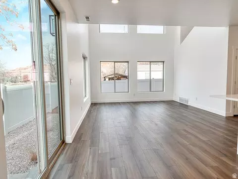 241 E 100 N #4, Moab, UT 84532 photo 4