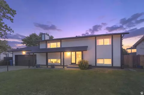 3068 W Don Francisco Dr, Taylorsville, UT 84129
