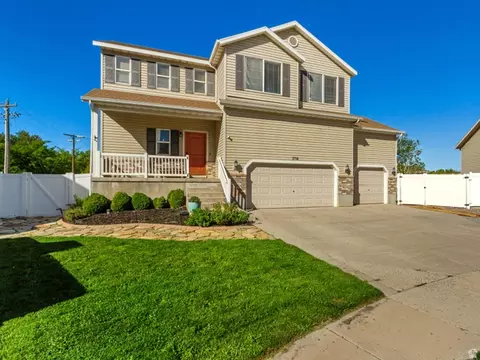 1714 S 1450 W, Woods Cross, UT 84087
