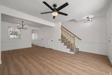 Living - 834 Greenridge Ave, Payson, UT 84651 photo 2 of 4