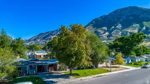 View/Area - 975 E 560 N, Provo, UT 84606 photo 4 of 6