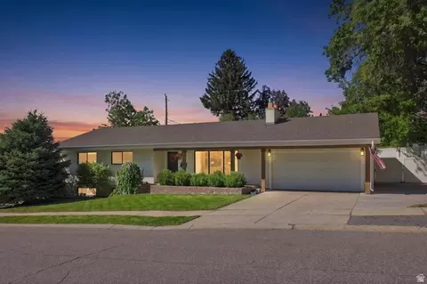 3661 E Spruce Dr, Salt Lake City, UT 84124