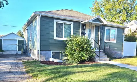 463 E Kensington Ave S, Salt Lake City, UT 84106