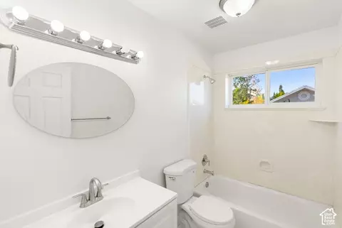 Bath - 838 E Mountain Rd, Logan, UT 84321 photo 2 of 3