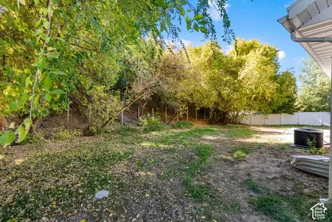 Exterior - 838 E Mountain Rd, Logan, UT 84321 photo 8 of 9