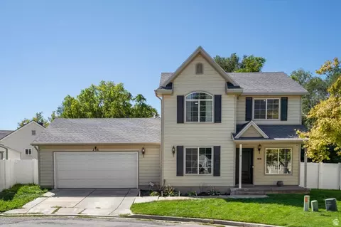Exterior - 735 E Cahoon St, Ogden, UT 84401 photo 2 of 12