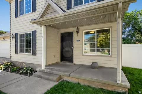 Exterior - 735 E Cahoon St, Ogden, UT 84401 photo 5 of 12