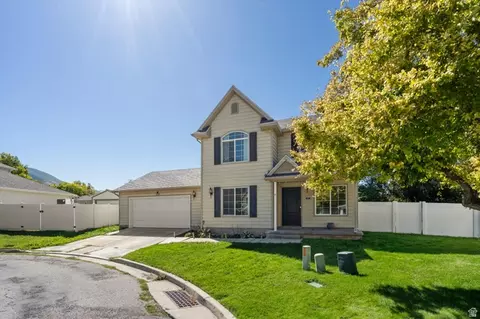 Exterior - 735 E Cahoon St, Ogden, UT 84401 photo 11 of 12