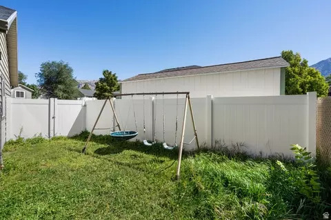 Exterior - 735 E Cahoon St, Ogden, UT 84401 photo 7 of 12