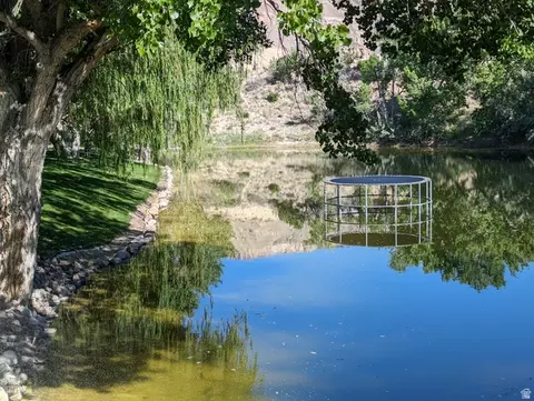 View/Area - 1040 W Mill Rd, Ferron, UT 84523 photo 11 of 14