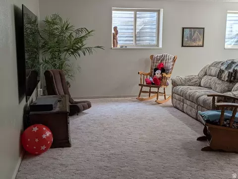 Living - 1040 W Mill Rd, Ferron, UT 84523 photo 5 of 8
