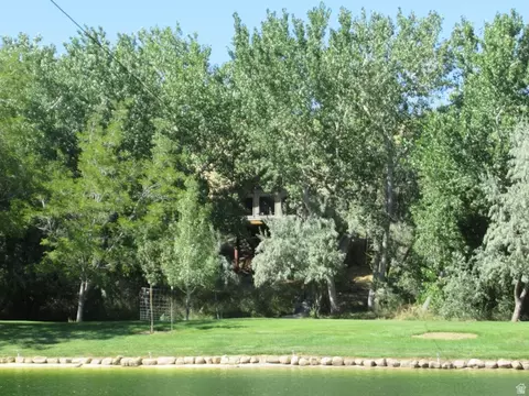 Exterior - 1040 W Mill Rd, Ferron, UT 84523 photo 23 of 27