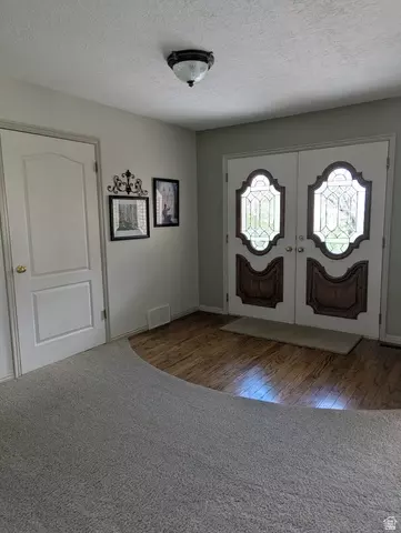 Entry Way - 1040 W Mill Rd, Ferron, UT 84523 photo 2 of 5