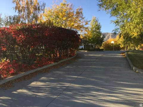 Exterior - 1040 W Mill Rd, Ferron, UT 84523 photo 7 of 27