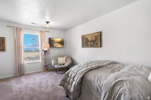 Bedroom - 6916 N Cherokee St E, Eagle Mountain, UT 84005 photo 4 of 8