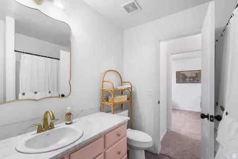 Bath - 6916 N Cherokee St E, Eagle Mountain, UT 84005 photo 4 of 6
