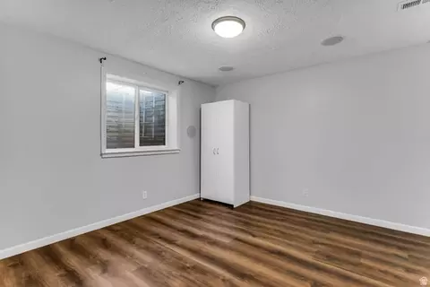 Bedroom - 1289 E 3025 N, Layton, UT 84040 photo 7 of 7