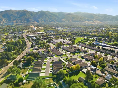 View/Area - 721 E 100 S, Layton, UT 84041 photo 3 of 3