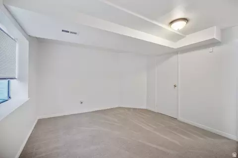 Bedroom - 5554 S Edgeberry Dr, Murray, UT 84123 photo 7 of 8
