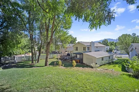 Exterior - 5554 S Edgeberry Dr, Murray, UT 84123 photo 8 of 8