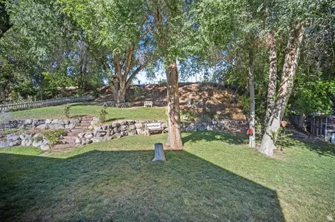 Exterior - 5554 S Edgeberry Dr, Murray, UT 84123 photo 6 of 8