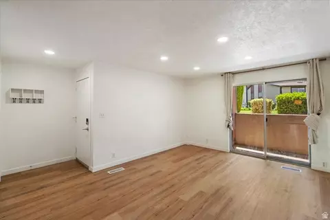 Living - 263 W Garden Park Dr N, Orem, UT 84057 photo 2 of 3