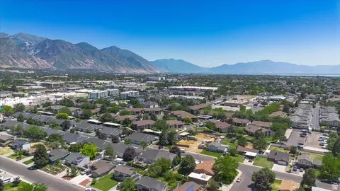 View/Area - 263 W Garden Park Dr N, Orem, UT 84057 photo 2 of 2