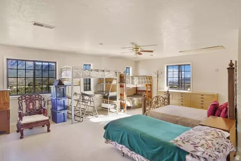 Bedroom - 708 E Mule Deer Dr, Central, UT 84722 photo 6 of 6