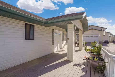 Exterior - 708 E Mule Deer Dr, Central, UT 84722 photo 6 of 12