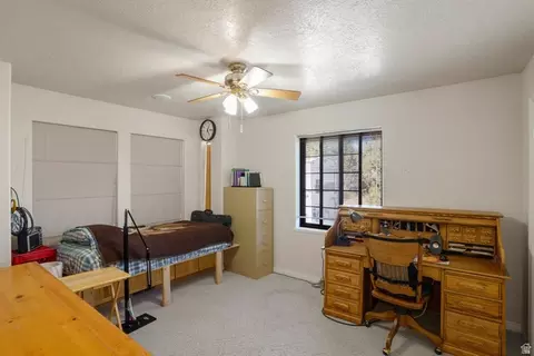 Bedroom - 708 E Mule Deer Dr, Central, UT 84722 photo 5 of 6