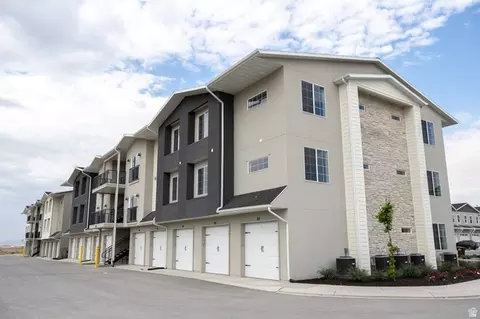 Exterior - 3412 N Willy Way N UNIT N, Eagle Mountain, UT 84005 photo 2 of 2
