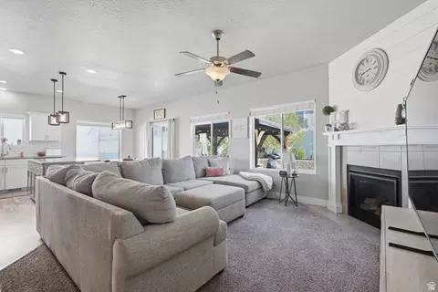 Living - 2041 E Telegraph Rd, Eagle Mountain, UT 84005 photo 1 of 1