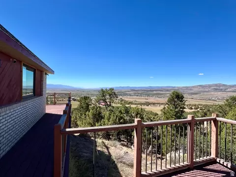 Exterior - 25800 N Clements Ln, Fairview, UT 84629 photo 5 of 9