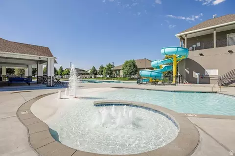 Exterior - 748 S 150 E, Smithfield, UT 84335 photo 10 of 12