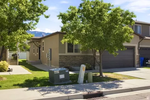 Exterior - 748 S 150 E, Smithfield, UT 84335 photo 2 of 12