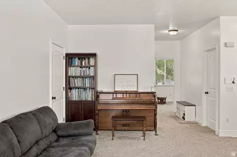 Entry Way - 748 S 150 E, Smithfield, UT 84335 photo 2 of 4