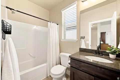 Bath - 748 S 150 E, Smithfield, UT 84335 photo 2 of 3