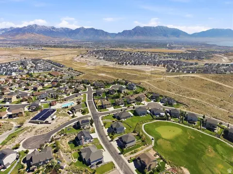 View/Area - 9022 N Suffolk Ln, Eagle Mountain, UT 84005 photo 6 of 10