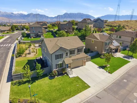 View/Area - 9022 N Suffolk Ln, Eagle Mountain, UT 84005 photo 7 of 10