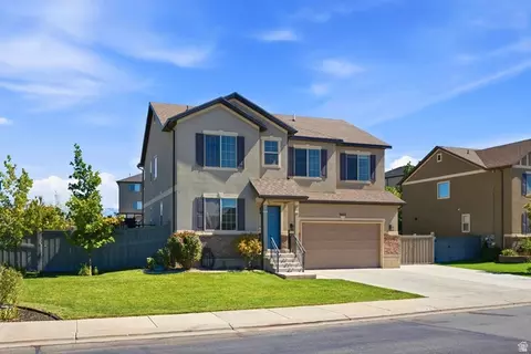 Exterior - 9022 N Suffolk Ln, Eagle Mountain, UT 84005 photo 10 of 15