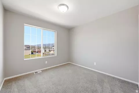 Bedroom - 9022 N Suffolk Ln, Eagle Mountain, UT 84005 photo 8 of 10