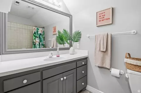Bath - 1198 E 1200 N, Orem, UT 84097 photo 5 of 7